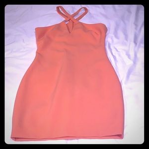 Cross cross neck line